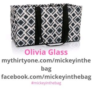 Meet your Posher, Olivia